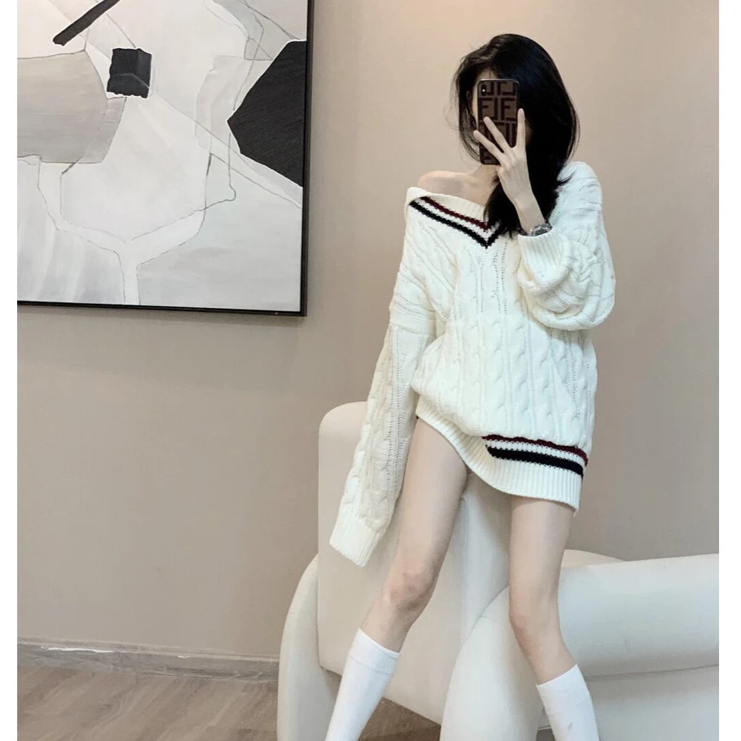 2025秋季新款V领学院风针织上衣慵懒风松弛高级感宽松显瘦毛衣女
