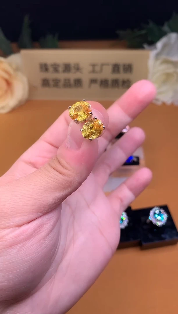 银S925镶嵌托帕石耳饰1111