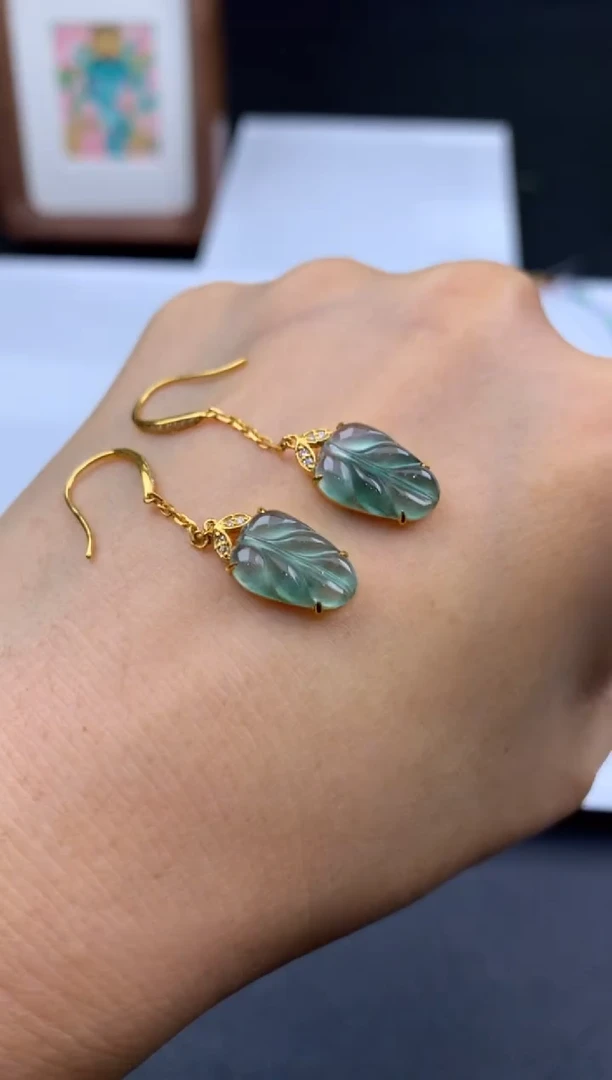 18K金镶嵌定制翡翠苏*镶嵌费不退不换