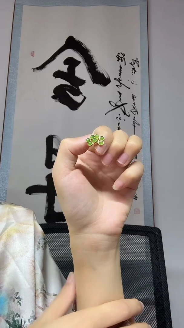 银S925镶嵌和田玉（碧玉）耳钉耳钉
