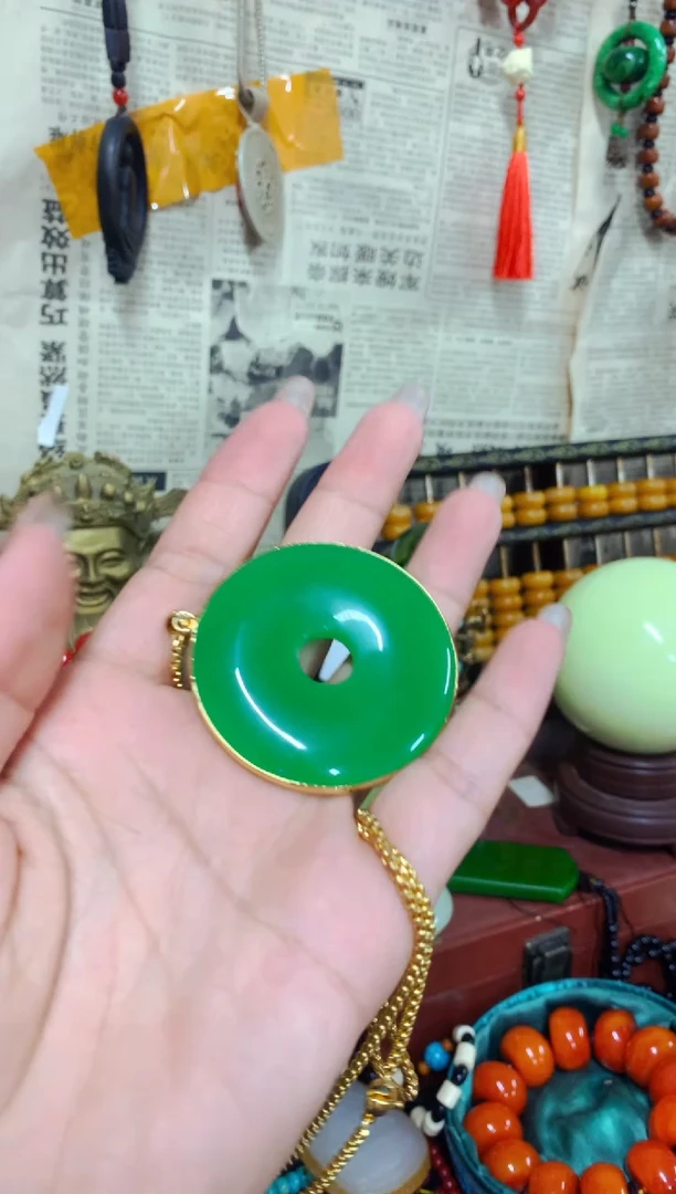 翡翠挂件未镶嵌主播推荐主播推荐