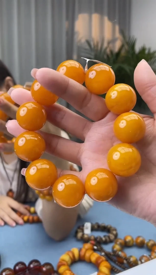 【闪购商品】蜜蜡珠宝奇石未镶嵌假一罚十，发一件080.23