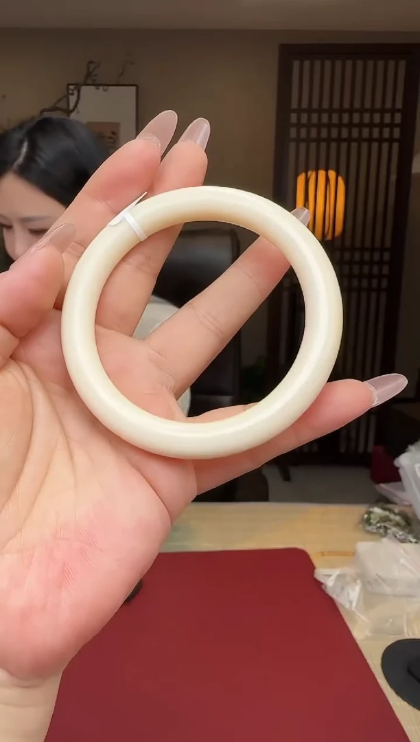 甄选好物 | 牙牙手镯60