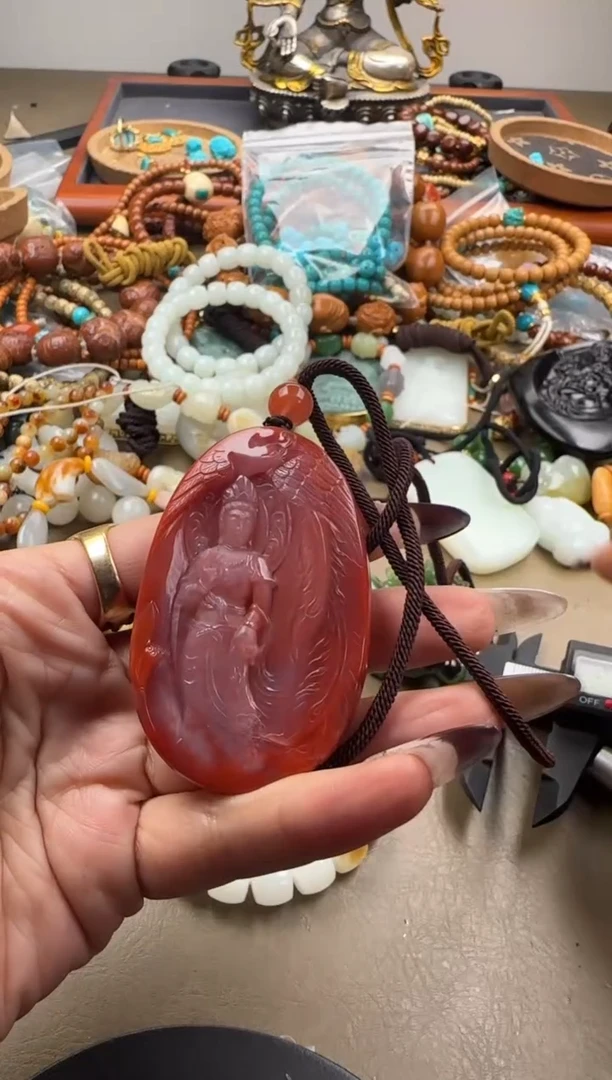 【闪购商品】南红玛瑙吊坠(赠链)未镶嵌南红吊坠