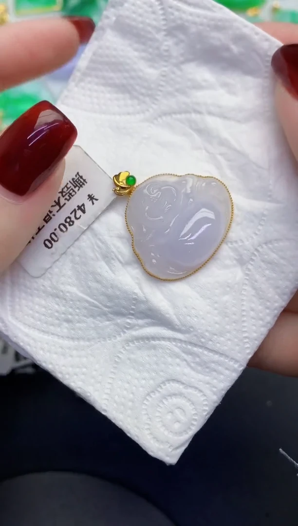 颈饰18K金镶嵌翡翠缅甸天然翡翠a货