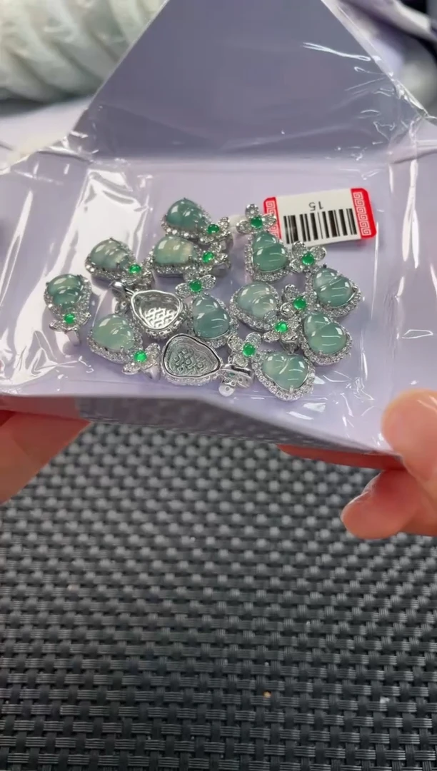 颈饰未镶嵌翡翠2（多样性发一件）葫芦