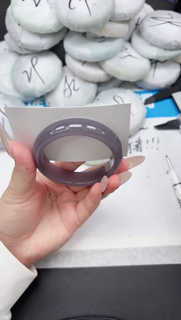 未镶嵌手镯石英质玉307-55.8