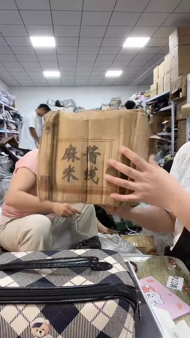 牦牛剖层皮革琪琪女包店超好看发图片款