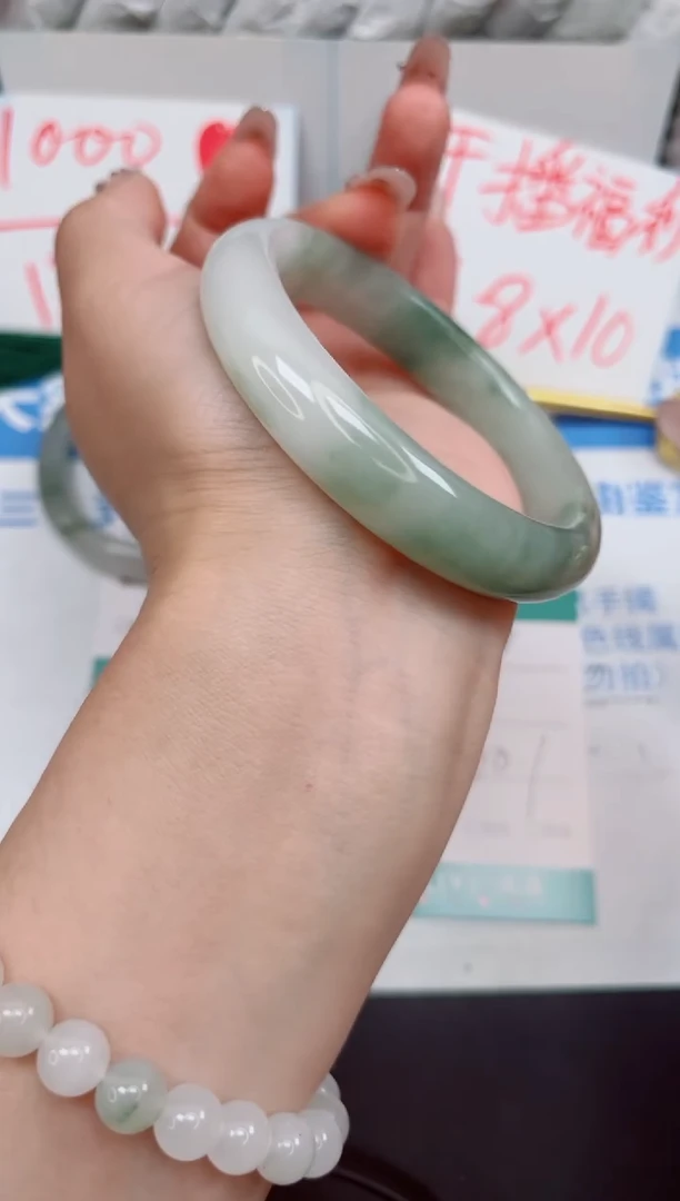 石英质玉手镯未镶嵌29号-圈口60.1