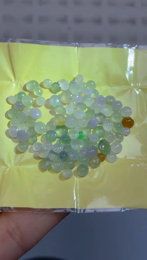 散珠翡翠天然翡翠裸石蛋面32