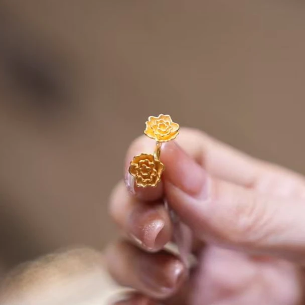 【巧玲专属】足金999莲蓬耳钉 经典时尚百搭 2.83