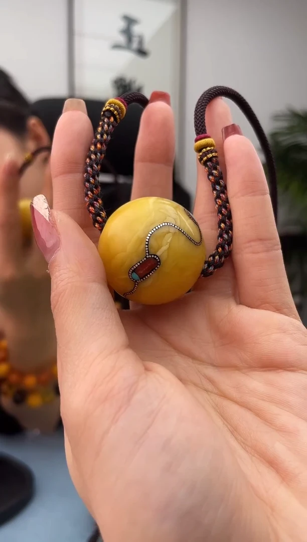 【闪购商品】蜜蜡珠宝奇石未镶嵌假一赔十，多样性发一件