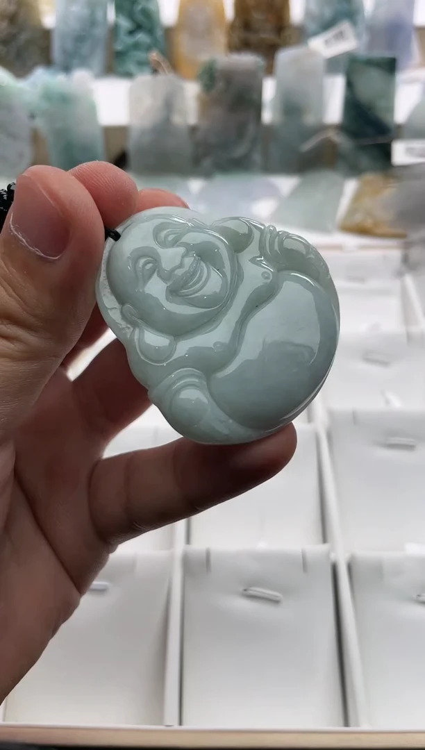 【闪购商品】翡翠颈饰未镶嵌..../1/18/ 253