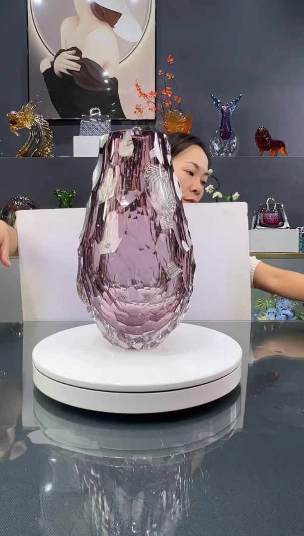 琉璃紫色花瓶1个