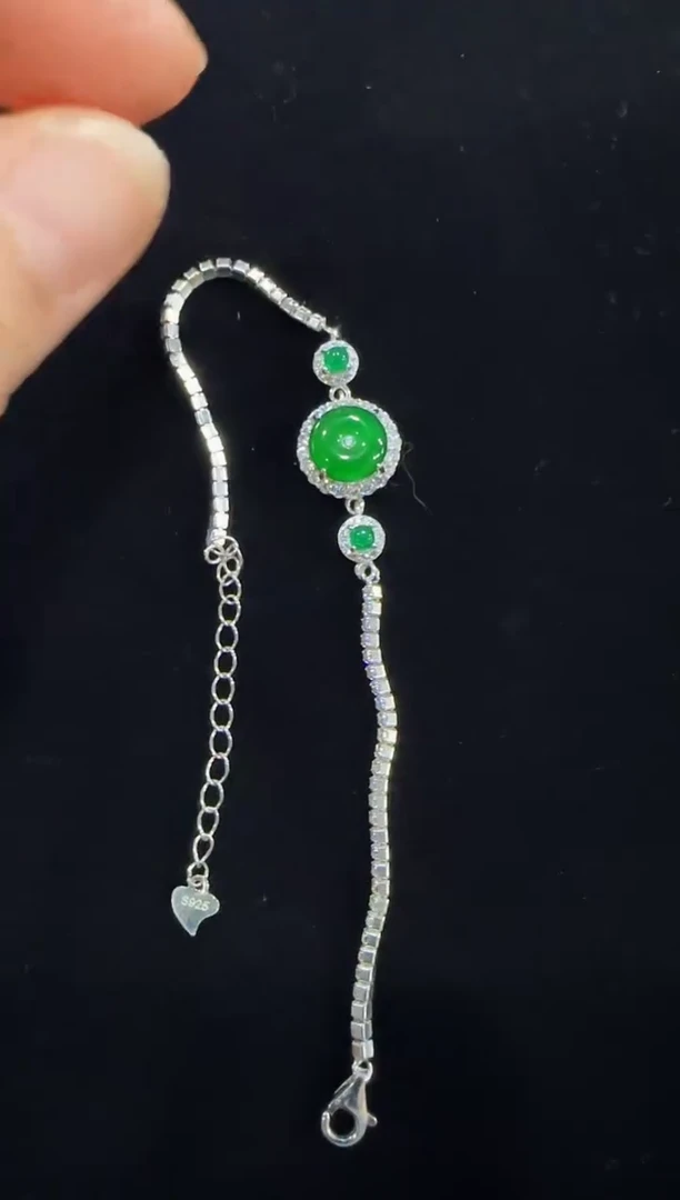 颈饰银S925镶嵌翡翠国风