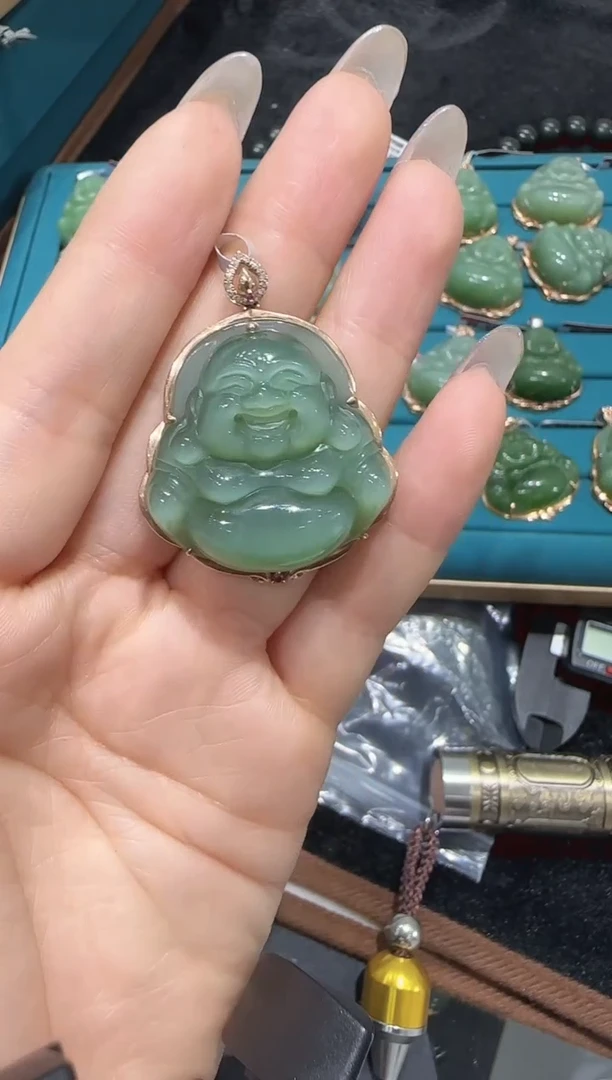 【闪购商品】和田玉吊坠/多样性发未镶嵌R523