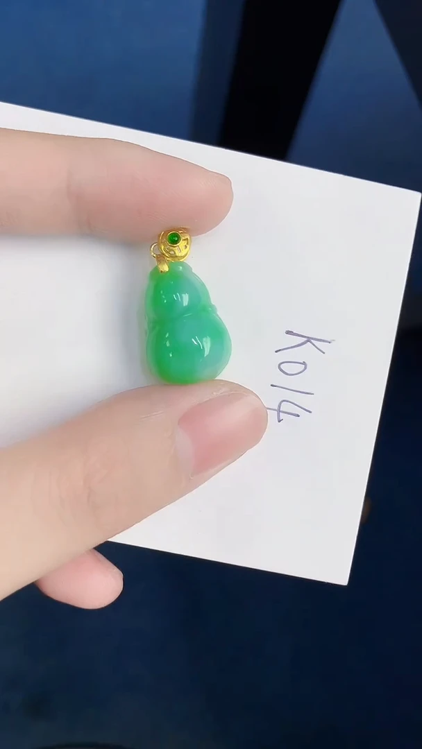 颈饰未镶嵌翡翠天然翡翠缅甸A货