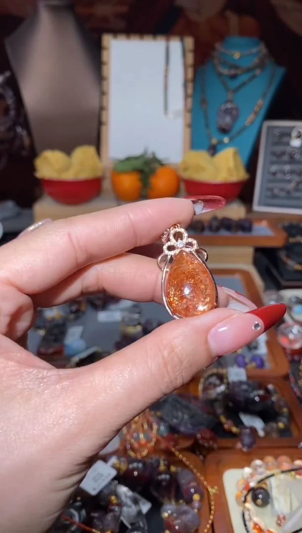 【闪购商品】日光石吊坠未镶嵌金太阳多样性发其1