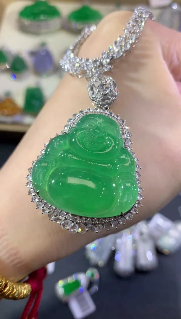 吊坠(不含链)18K金镶嵌翡翠马*燕115-佛公（不含链扣