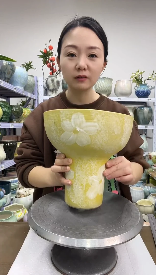 【12.23】花盆链接 高：23  口：23