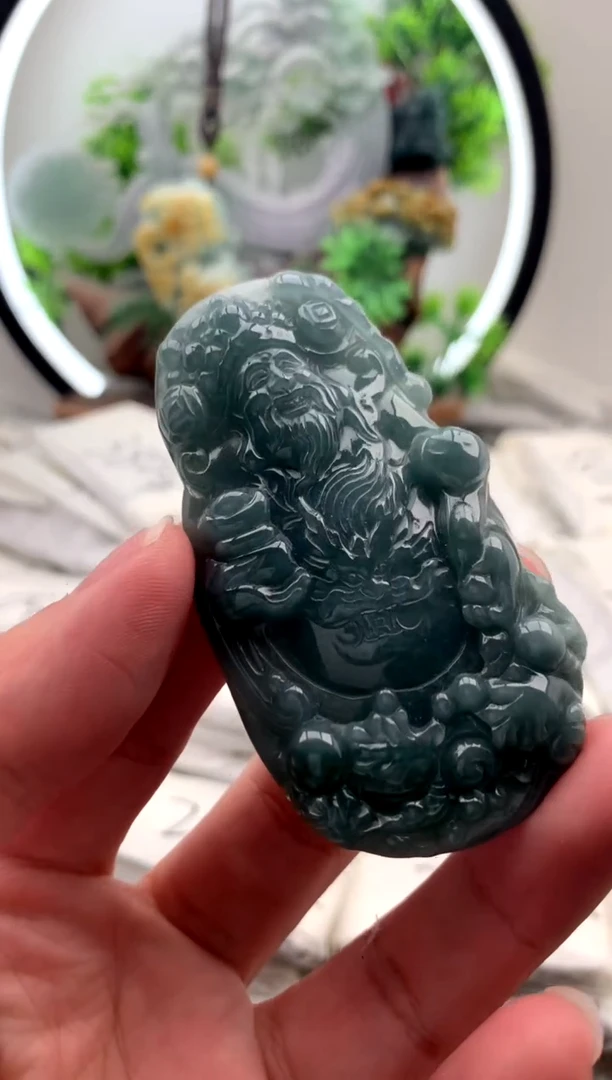 【闪购商品】翡翠颈饰未镶嵌财神【品质一般能接受再拍】