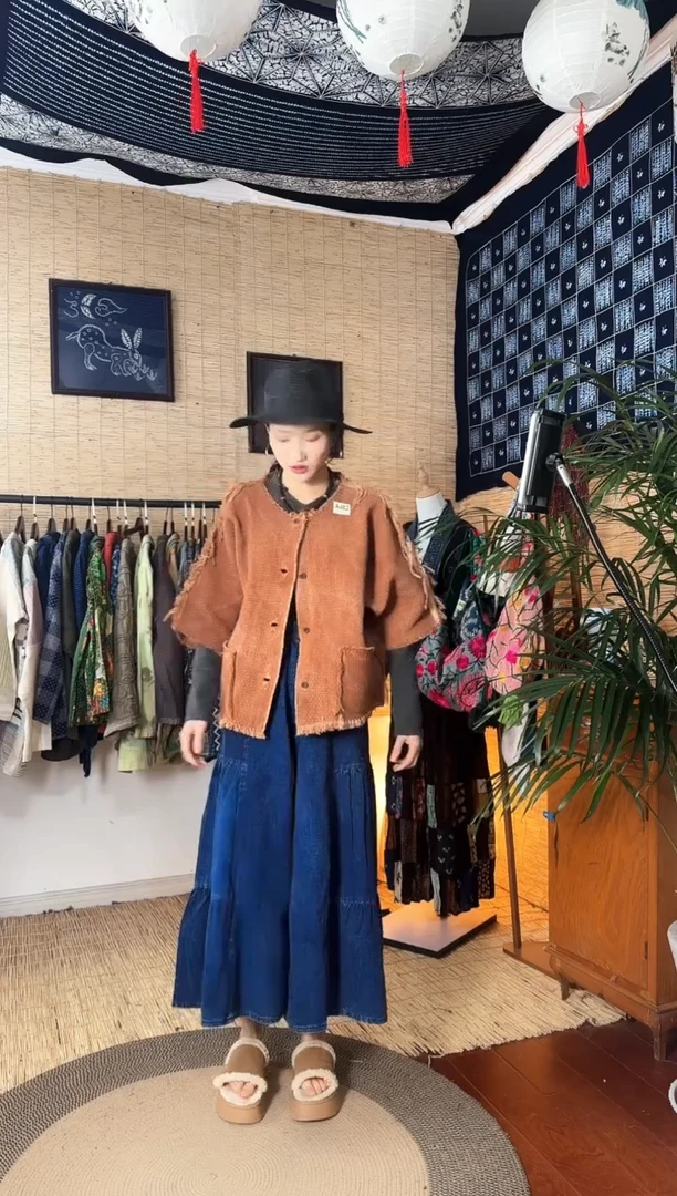 【闪购商品】设计师款深蓝裤裙