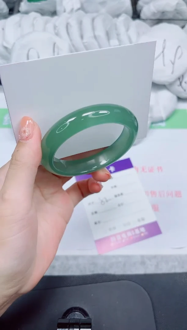 石英质玉手镯未镶嵌241-52