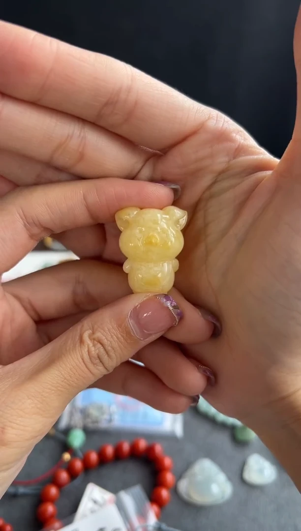 蜜蜡吊坠(不含链)未镶嵌324买断