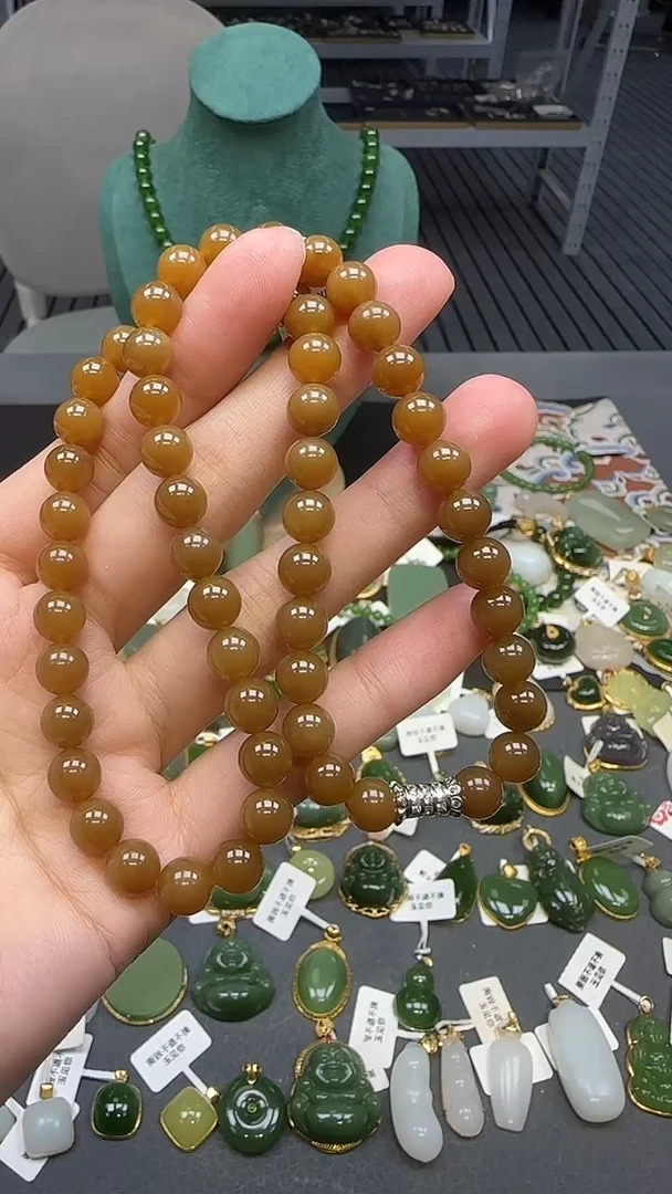 未镶嵌和田玉挂件1