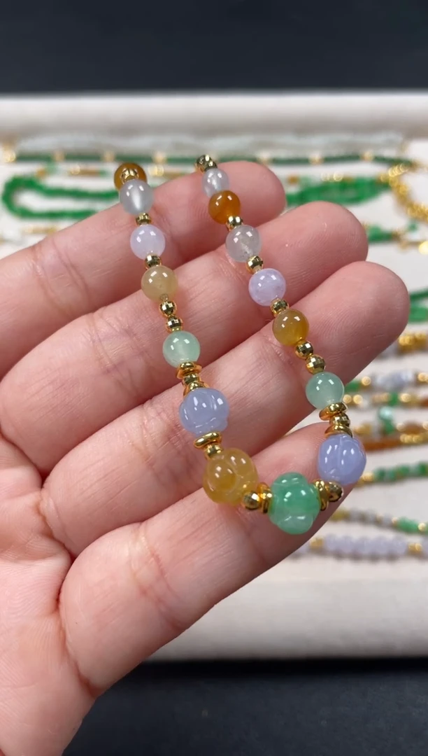 18K金镶嵌手链翡翠一条   P581