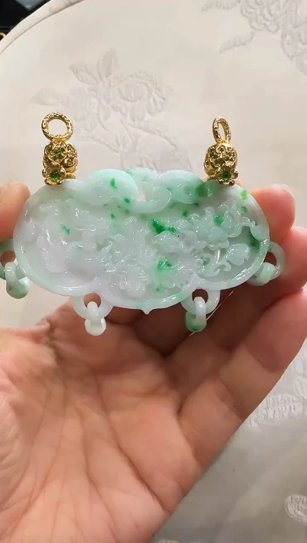 颈饰未镶嵌翡翠国风