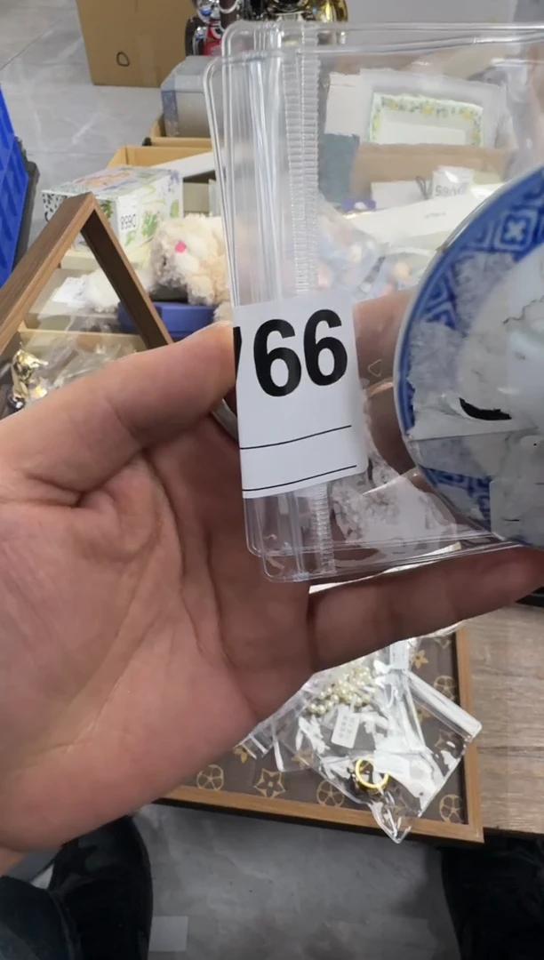 【闪购商品】瓷片66 ++00000000000