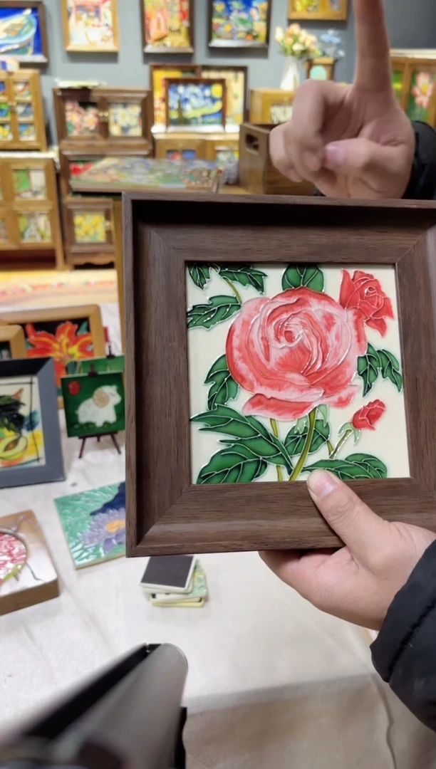 【闪购商品】瓷片22.22连画带框特价福利