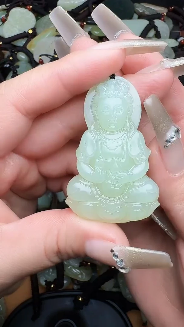 【闪购商品】和田玉颈饰未镶嵌1