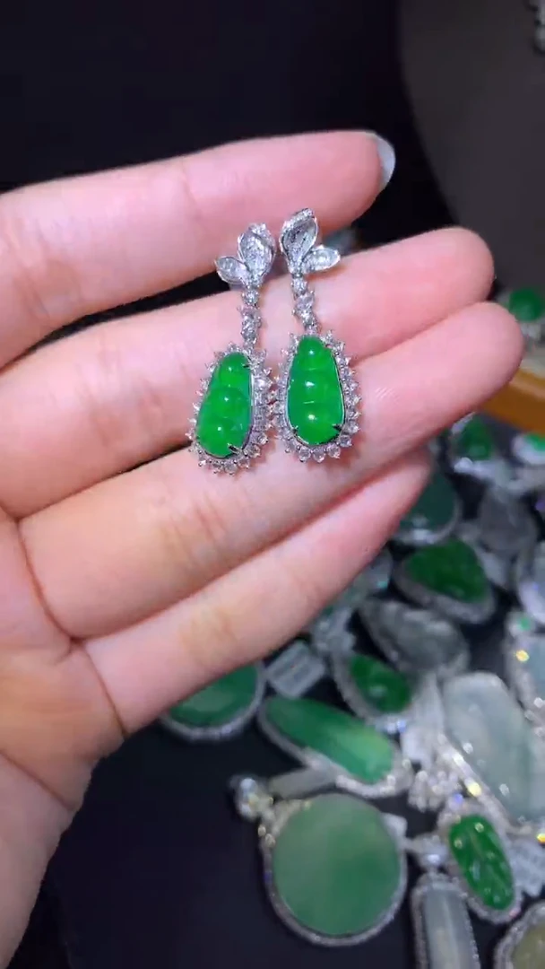 吊坠(不含链)18K金镶嵌翡翠耳钉