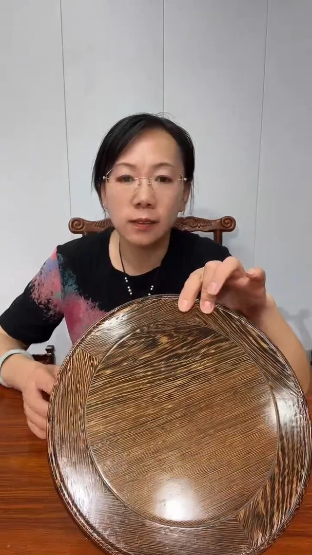 木鸡翅木圆形底座25*28*6.5