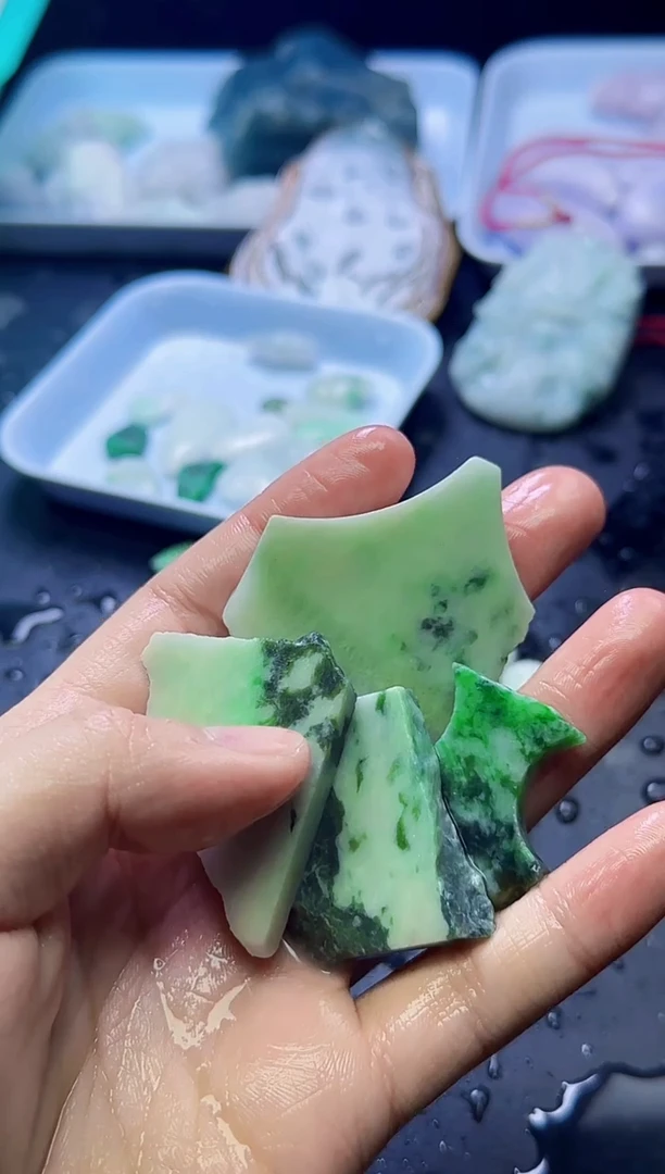 颈饰未镶嵌翡翠035天然A货翡翠