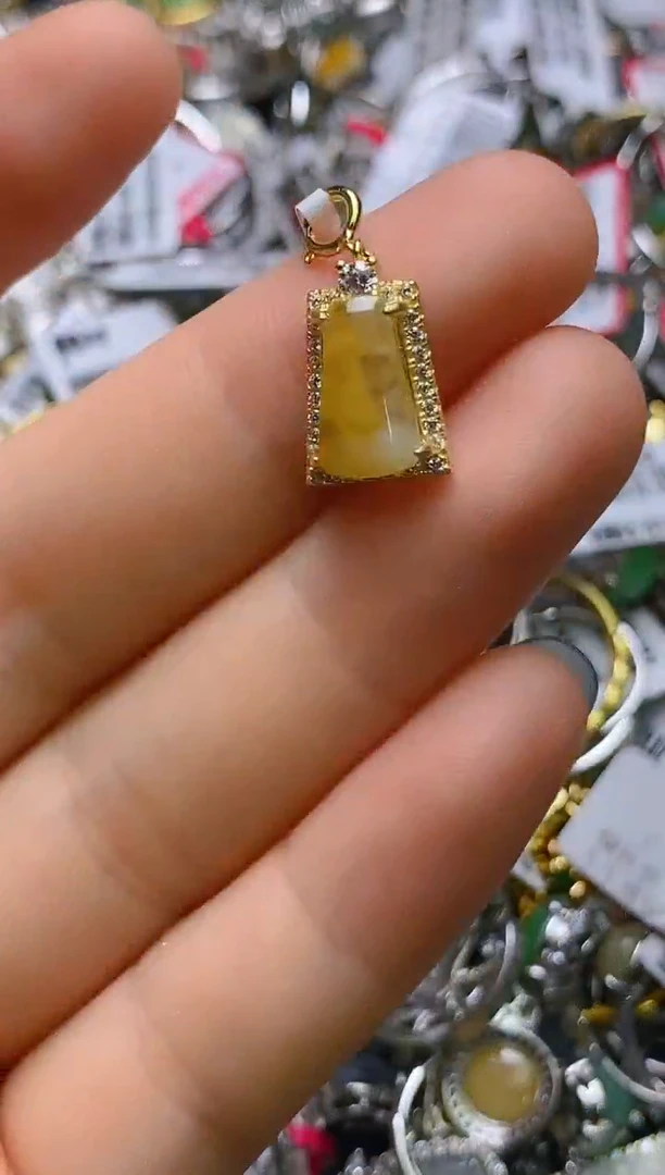 银S925镶嵌戒指翡翠百内无证书