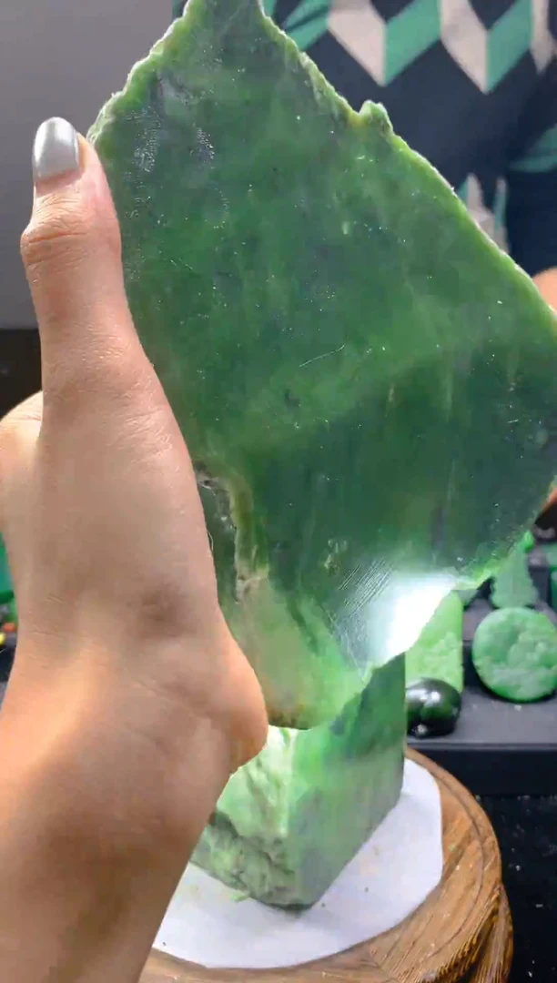 未镶嵌和田玉珠宝半成品1