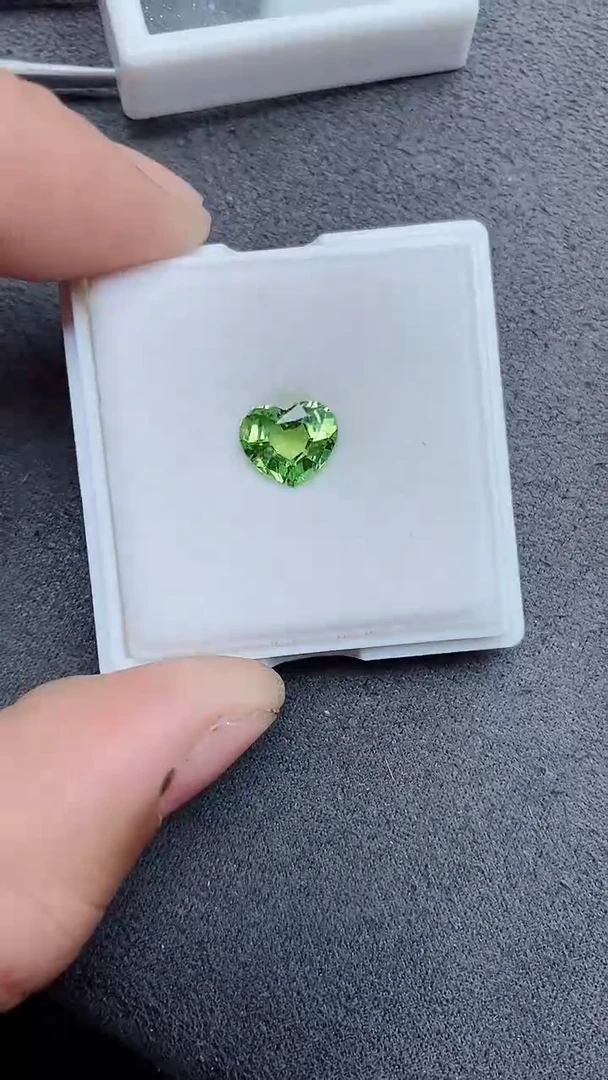 未镶嵌裸石碧玺2.2ct