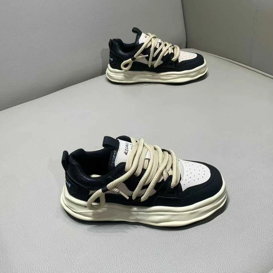 2025秋季新款小众厚底增高透气小白鞋舒适百搭时尚潮流男士休闲鞋