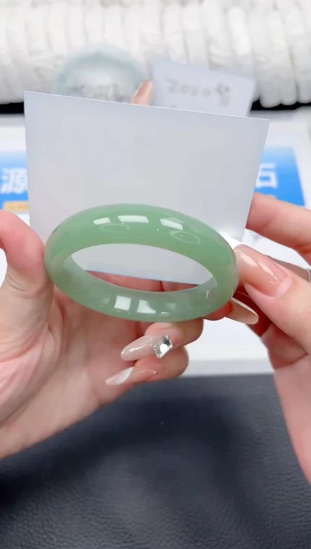 石英质玉手镯未镶嵌38-粉青53.5