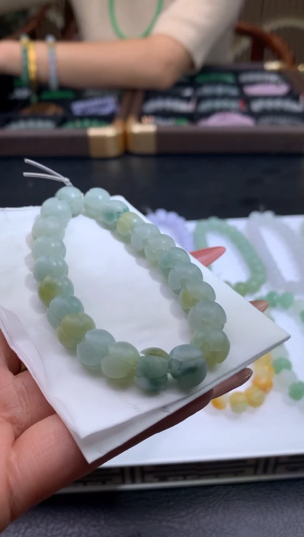 未镶嵌定制翡翠用****4翡翠