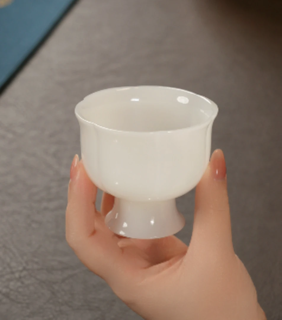 白色璞玉高端冰种玉瓷青云茶斋陶瓷茶具郁金香杯