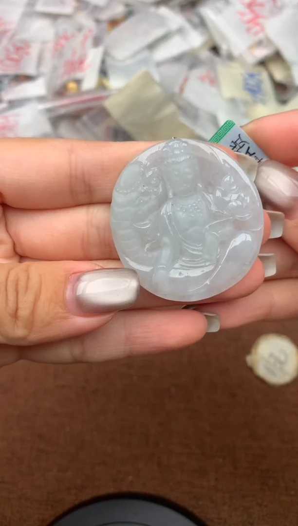 未镶嵌挂件翡翠—普贤