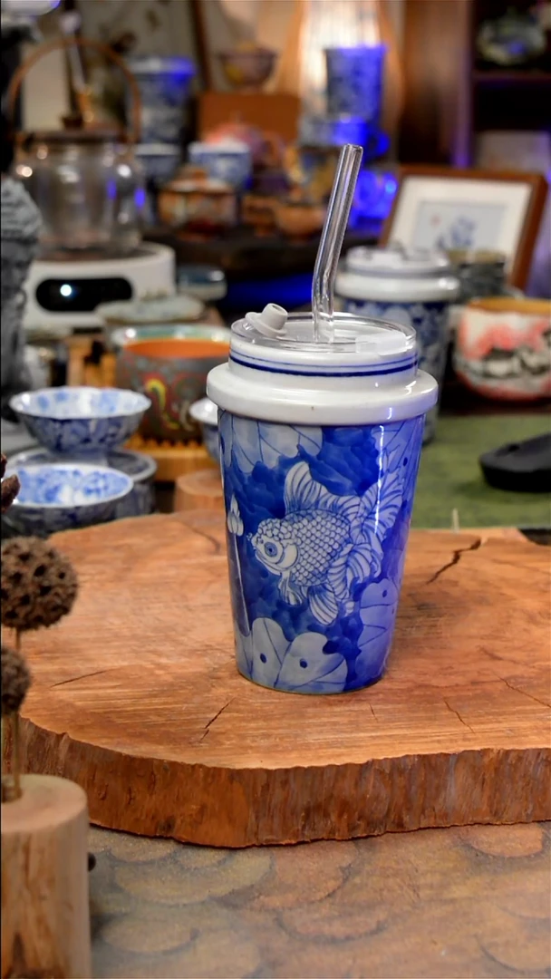 杯子白泥金鱼手工手绘手工手绘