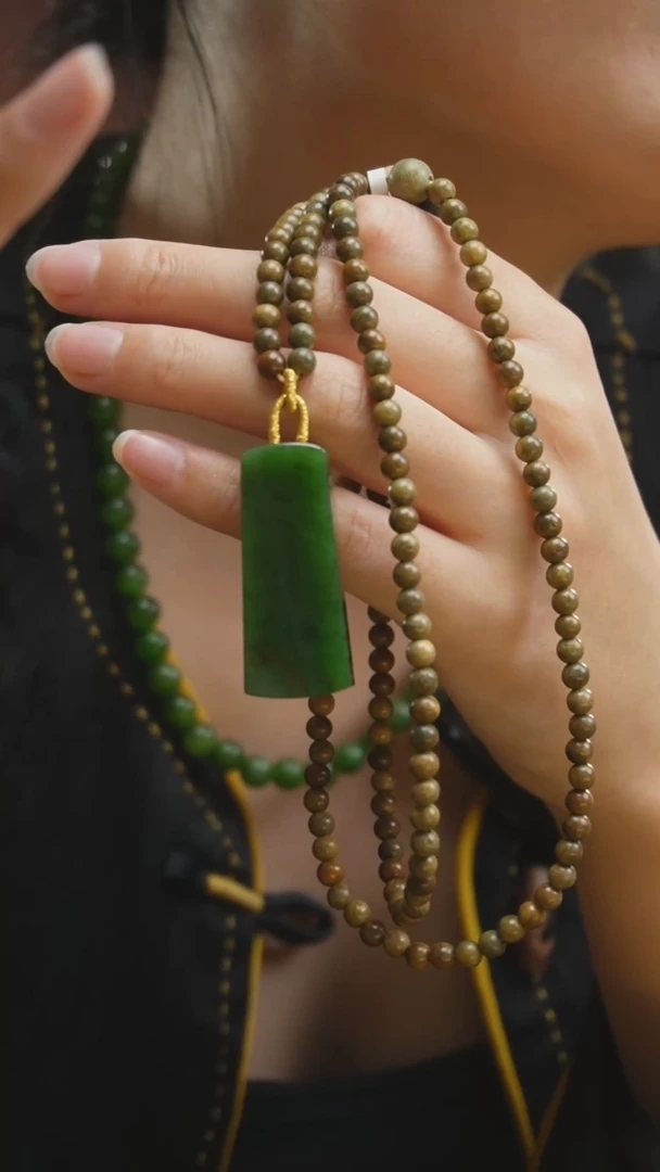 颈饰未镶嵌和田玉O20