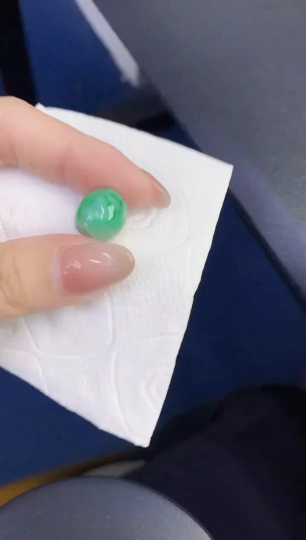 颈饰未镶嵌翡翠缅甸天然翡翠A货