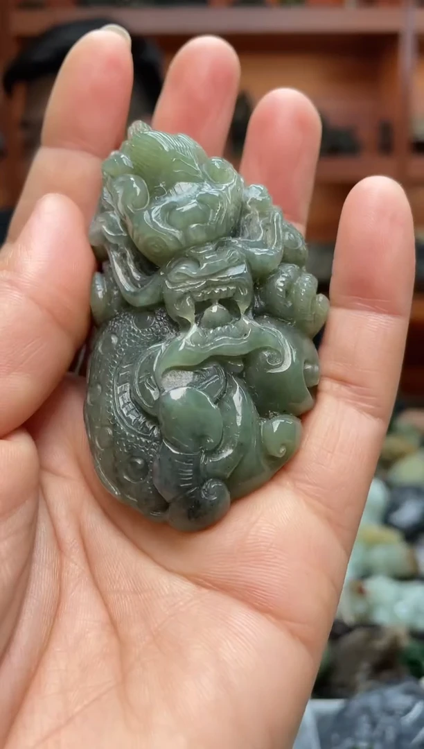 未镶嵌和田玉把件1