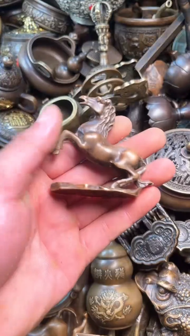 精美铜器点击下单